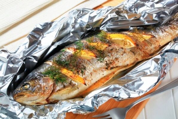 Vakarienei laikykitės Maggi dietos su folijoje kepta žuvimi